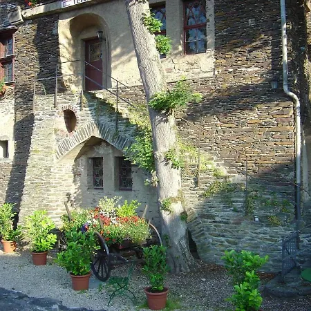 Charming 2-Bed-Apartment In The Old Town Of Cochem Eksteriør billede