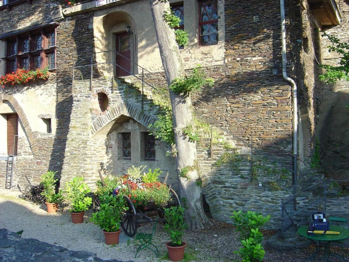 Charming 2-bed-apartment In The Old Town Of *